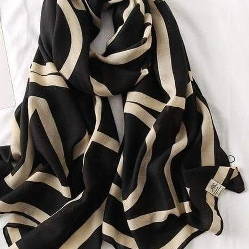 Classy black white mixed pattern hijab / orna