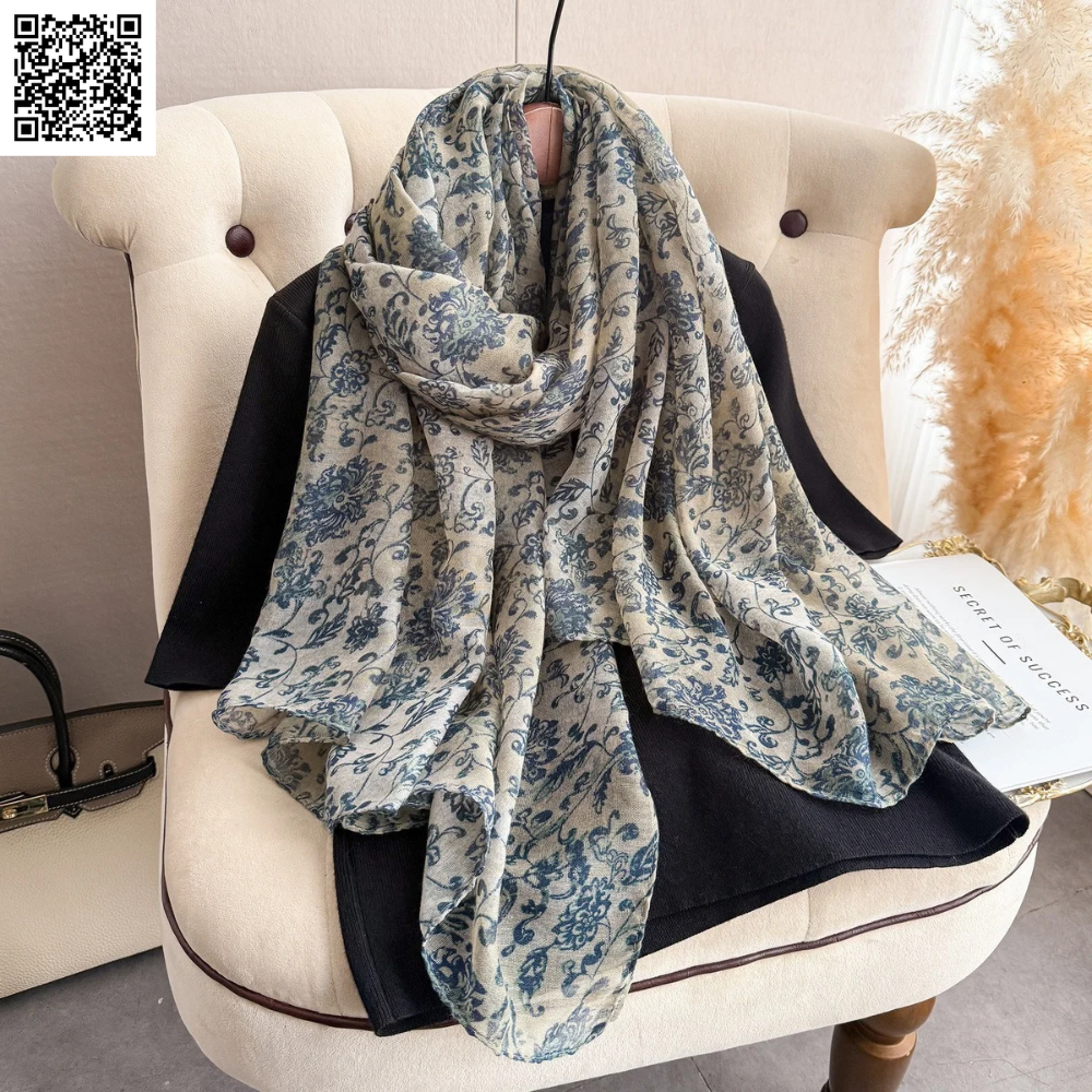 Imported Vine Flower Lightweight Green Scarf