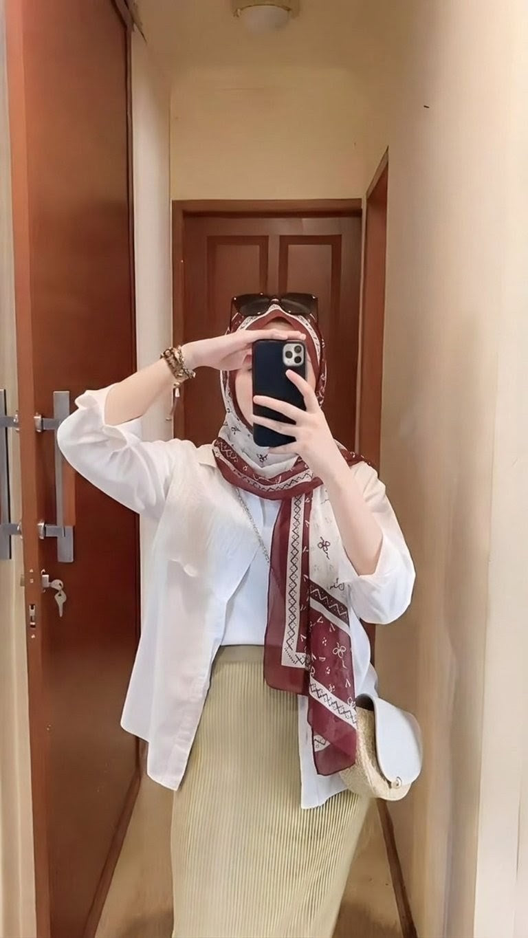 Gorgeous Maroon Color Imported High-grade Printed Chiffon Malaysia Long Hijab / Orna