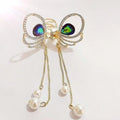 Elegant green colour claw clip