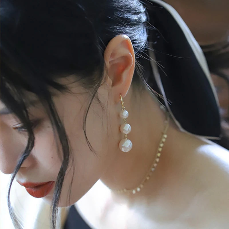 Exquisite pearl tassel earrings