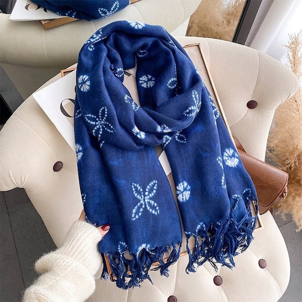 Ethnic Tie-Dye Style Buckle Women's Travel Sun Protection Yunnan Blue and White Literature Art Chinese Big Size Scarf / Hijab