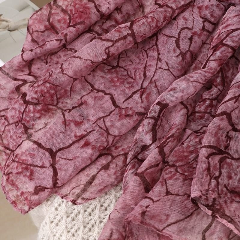 Pretty pink colour leaf patterned long soft long hijab / orna