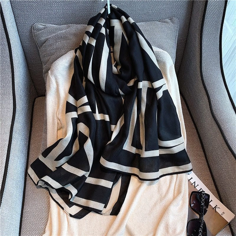 Elegant black white mixed pattern soft long viscose hijab / orna