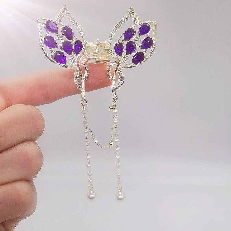 Classy purple color claw clip