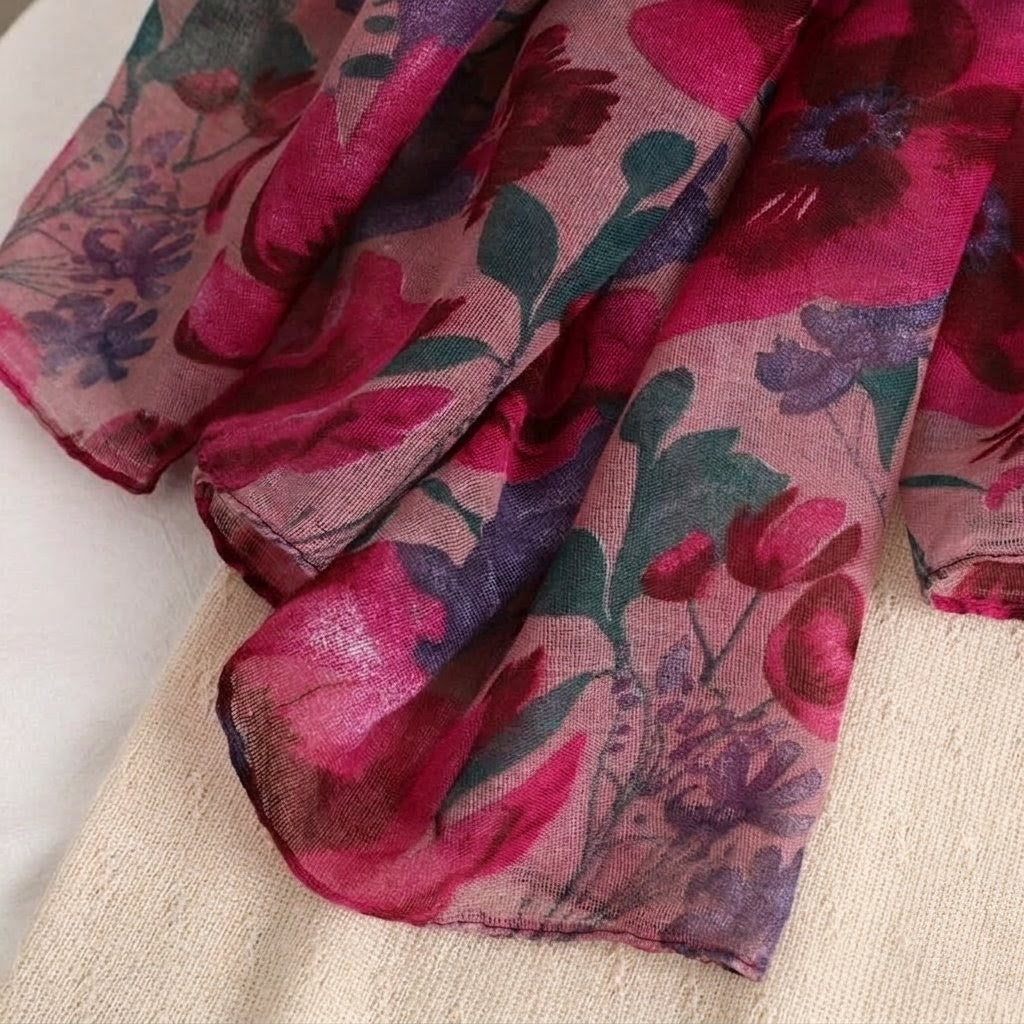Pretty Pink Rose Red Floral Patterned Soft Lightweight Long Hijab / Orna