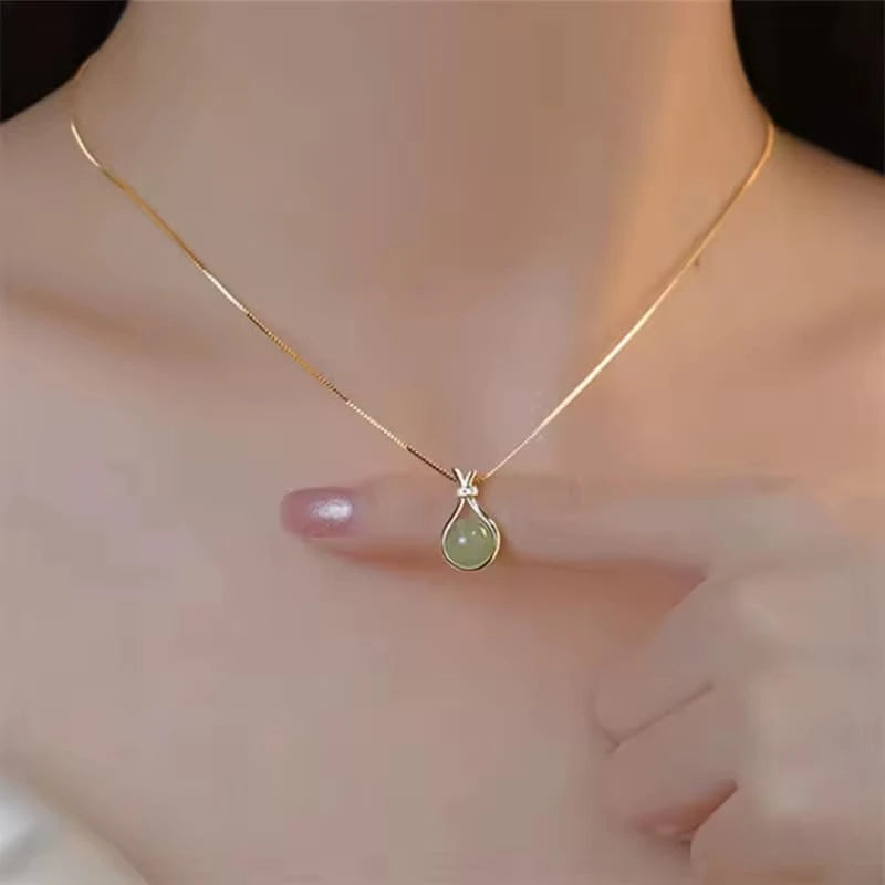 Stainless steel-green lucky bag pendant necklace