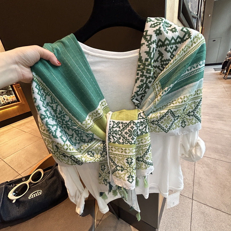 Green colour geometric patterned tassel soft long hijab / orna