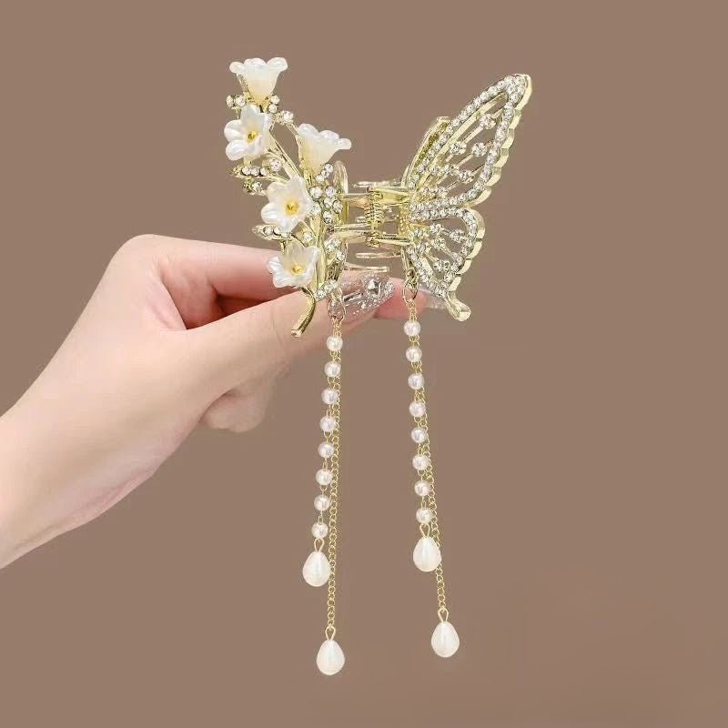 Elegant butterfly claw clip