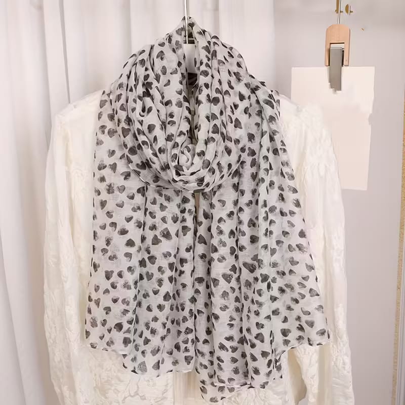 Sophisticated Heart Patterned Soft Lightweight Long Hijab / Orna