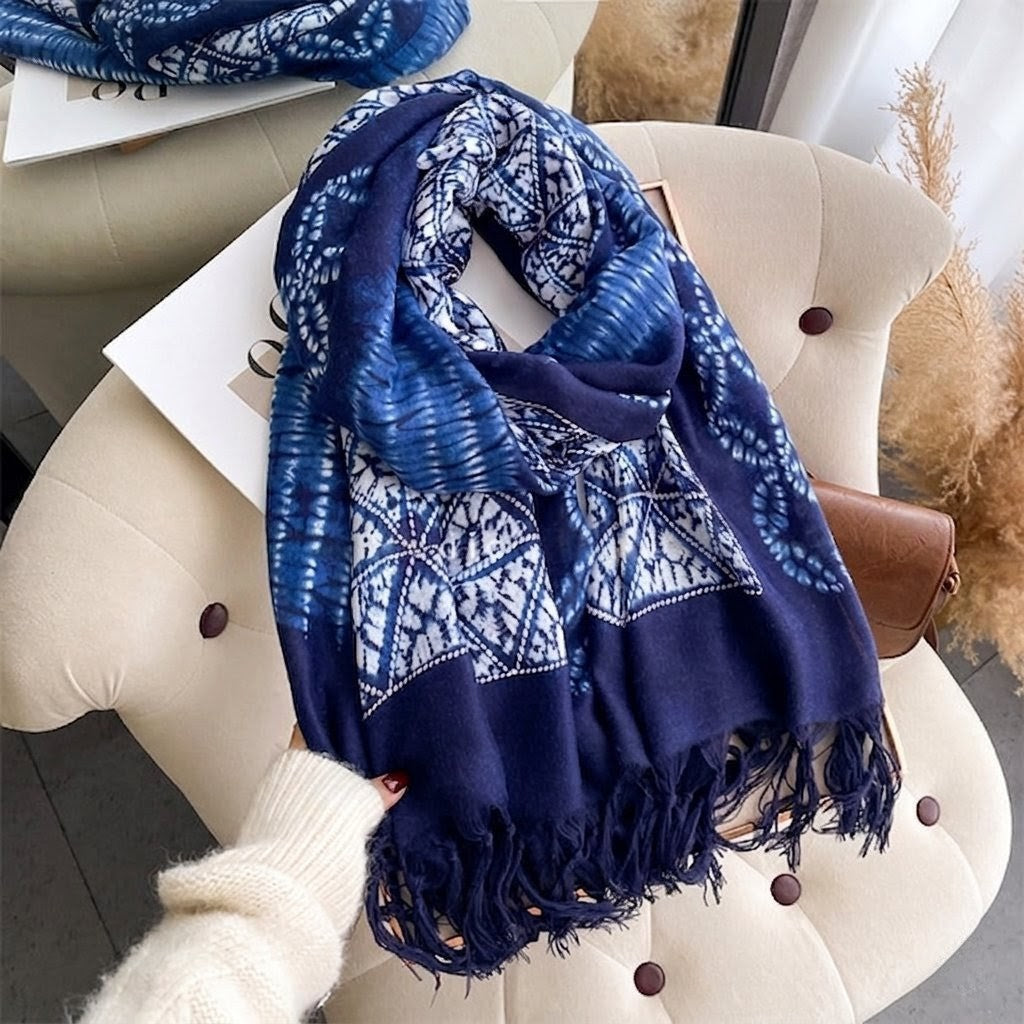 Ethnic Tie-Dye Style Buckle Women's Travel Sun Protection Yunnan Blue and White Literature Art Chinese Big Size Scarf / Hijab