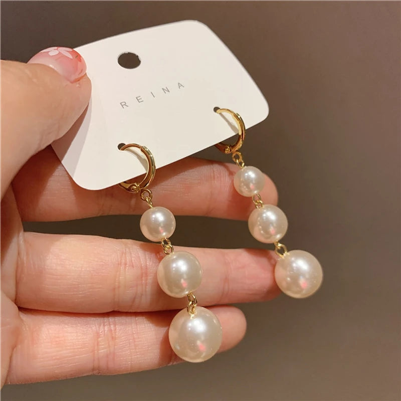 Exquisite pearl tassel earrings