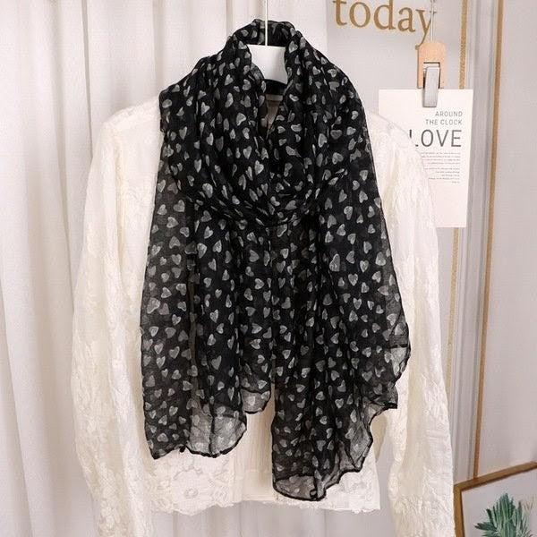 Elegant Black Heart Patterned Soft Lightweight Long Hijab / Orna