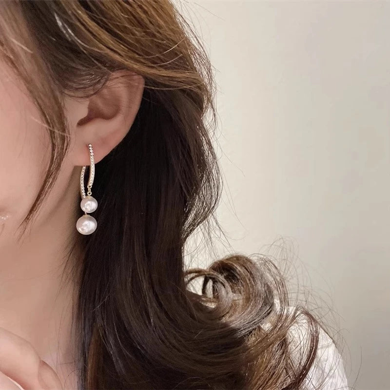 Styling pearl earrings