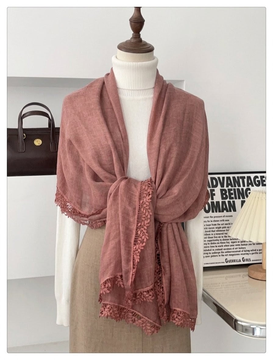 Fashionable Skin Powder Artistic Lace Edged Imported Premium Summer Friendly Cotton Hijab / Orna