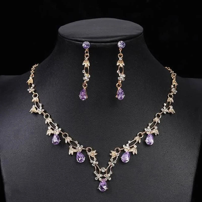 Beautiful light purple neckpiece earrings set