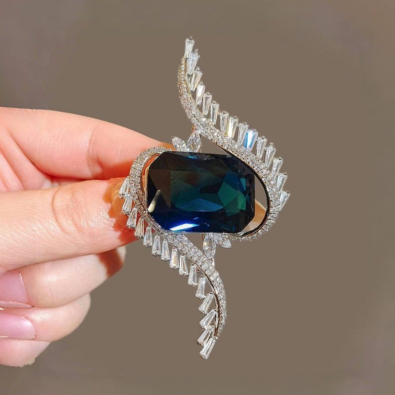 Swirling Wave Imported Brooch Pin