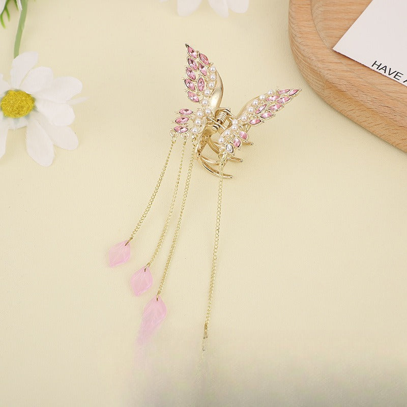 Pretty pink colour claw clip