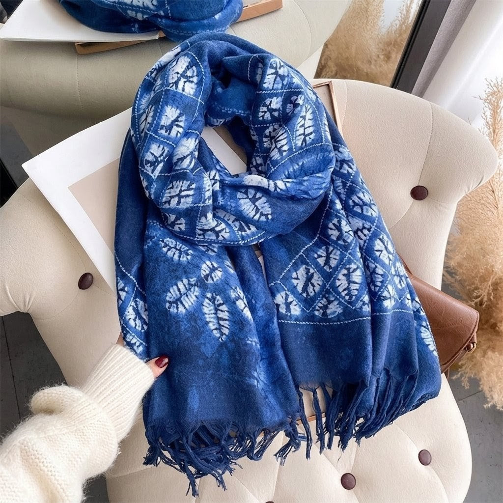 Ethnic Tie-Dye Style Buckle Women's Travel Sun Protection Yunnan Blue and White Literature Art Chinese Big Size Scarf / Hijab