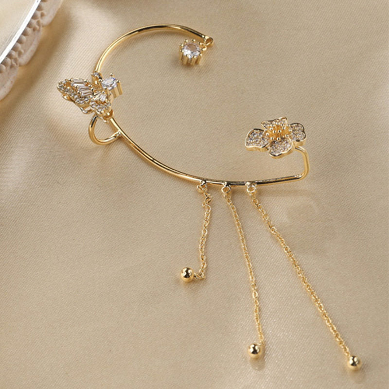 Stunning Sparkling Crystal Flower Ear Cuff Without Piercing Clip Earrings Irregular Tassel Ear Clip ( 1 Pair)