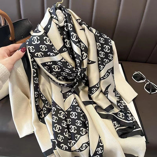 Black white mixed printed glossy hijab /orna