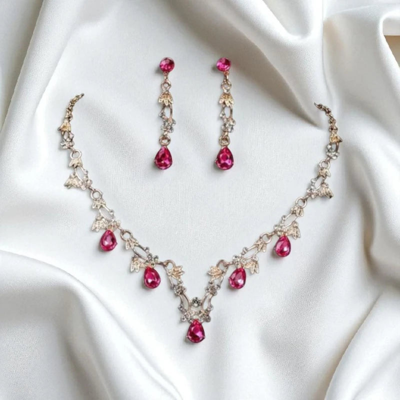 Pretty rose color necklace earrings set