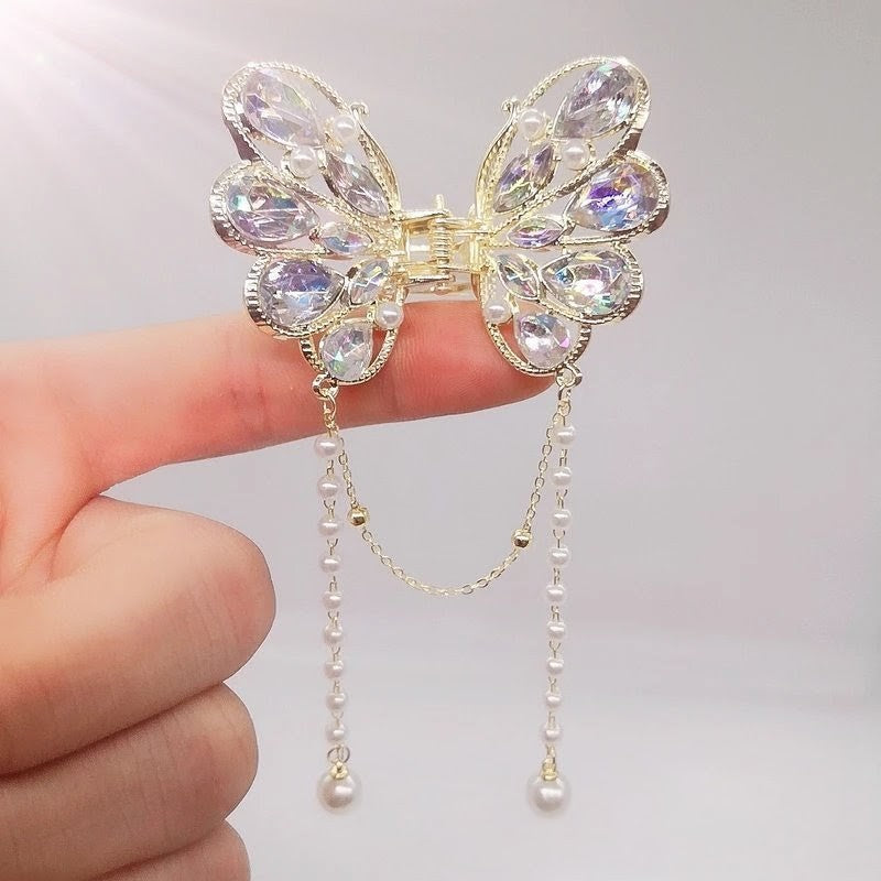 Colorful tassel grip clip