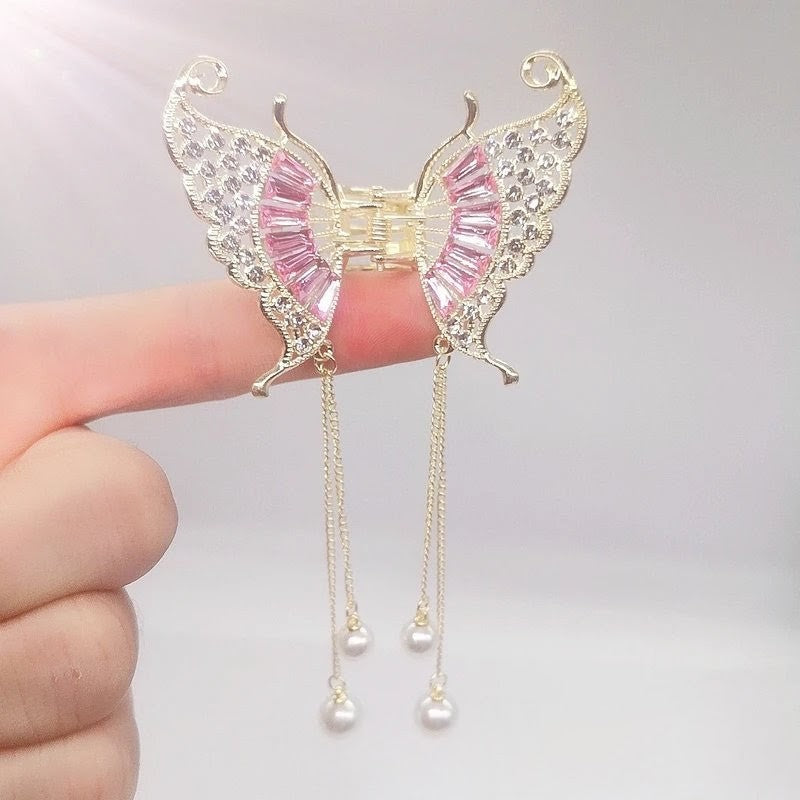 Pretty pink colour tassel claw clip